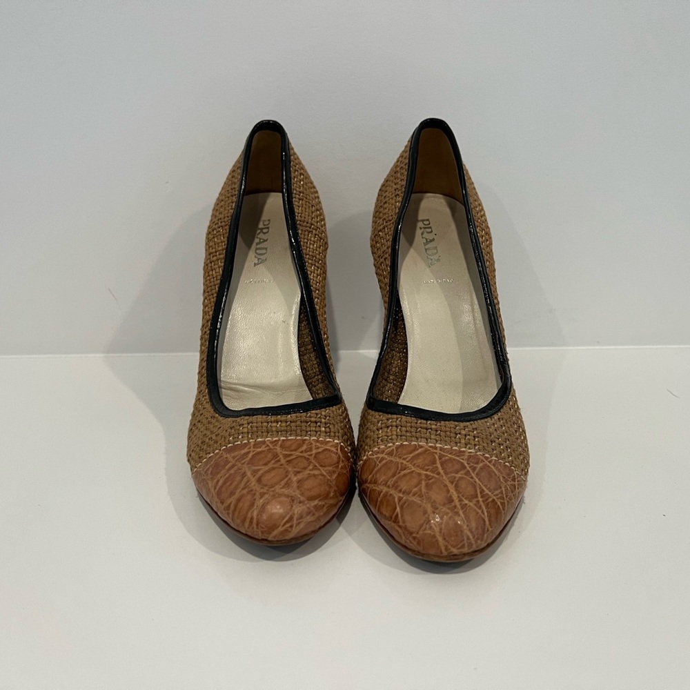 PRADA PUMPS SZ 40